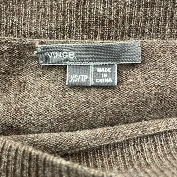 EUC Vince soft brown wool cashmere blend long sleeve boat neck oversize sweater - Picture 6 of 8